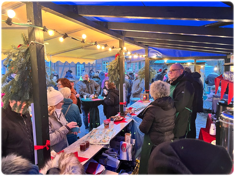 Weihnachtsstand vom Lions Club Wienhausen-Flotwedel auf dem Weihnachtsmarkt Wienhausen 2024