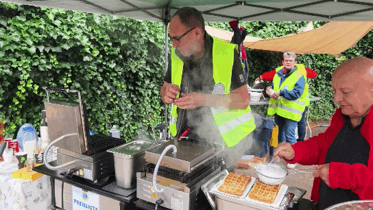 Lions Club Wienhausen-Flotwedel auf dem Flohmarkt am 02. August 2025