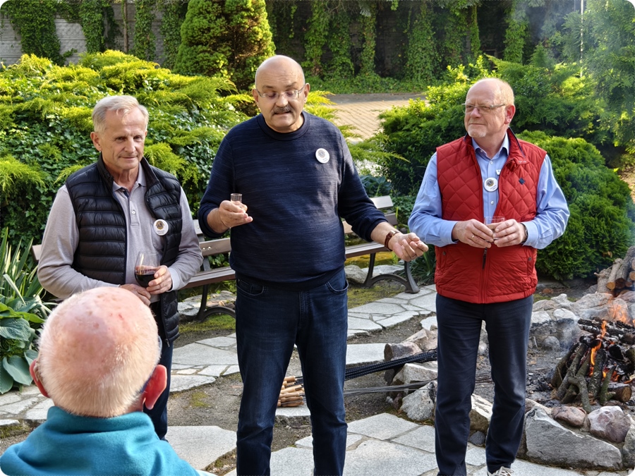 Begrüssung der Lionsfreundinnen und Freunde in festlicher Runde