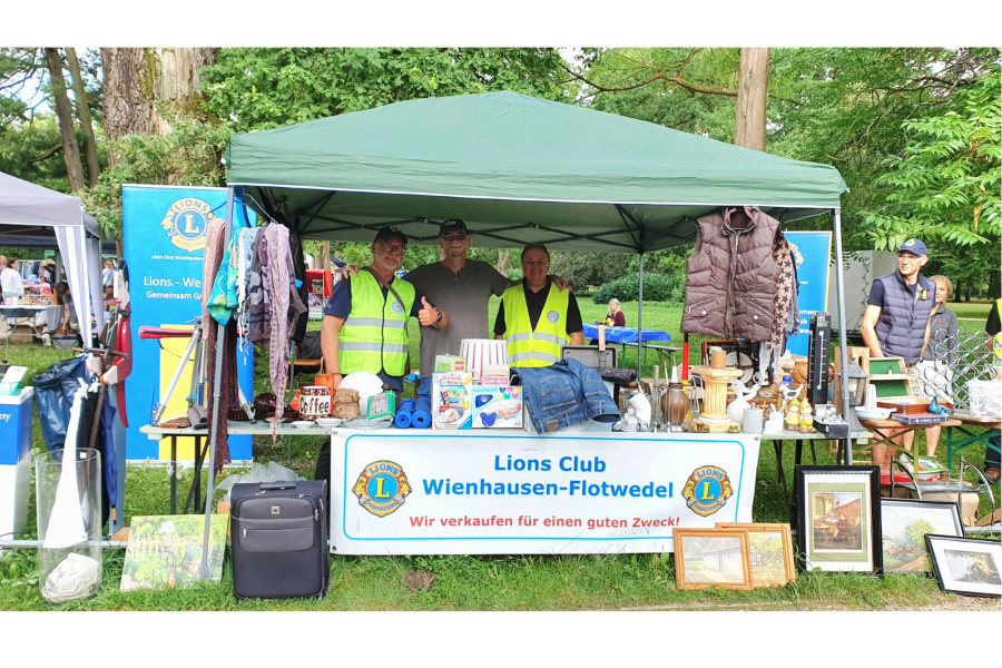 Lions Club Wienhausen-Flotwedel auf dem Flohmarkt am 1. August 2026