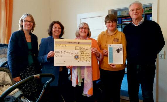 Scheckübergabe vom Lions Club Wienhausen - Flotwedel